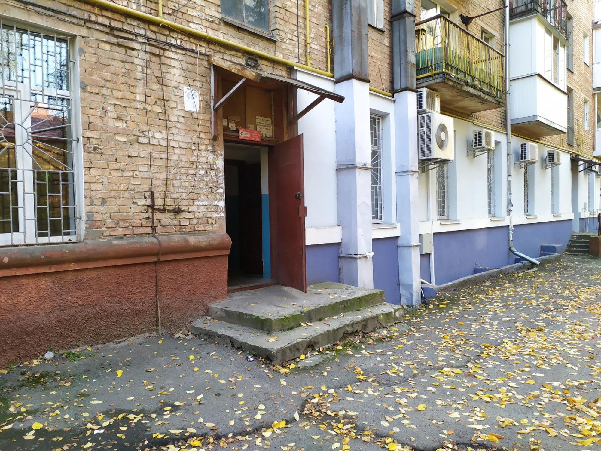 Apartment Stepana Bandery Street Ровно Экстерьер фото
