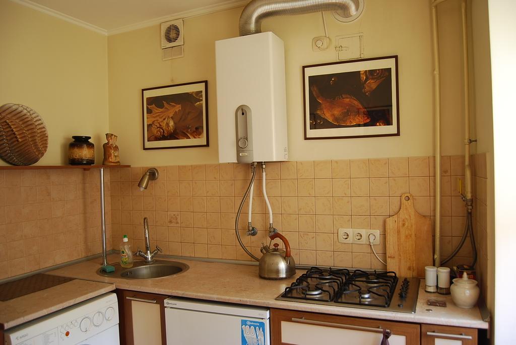Apartment Stepana Bandery Street Ровно Экстерьер фото